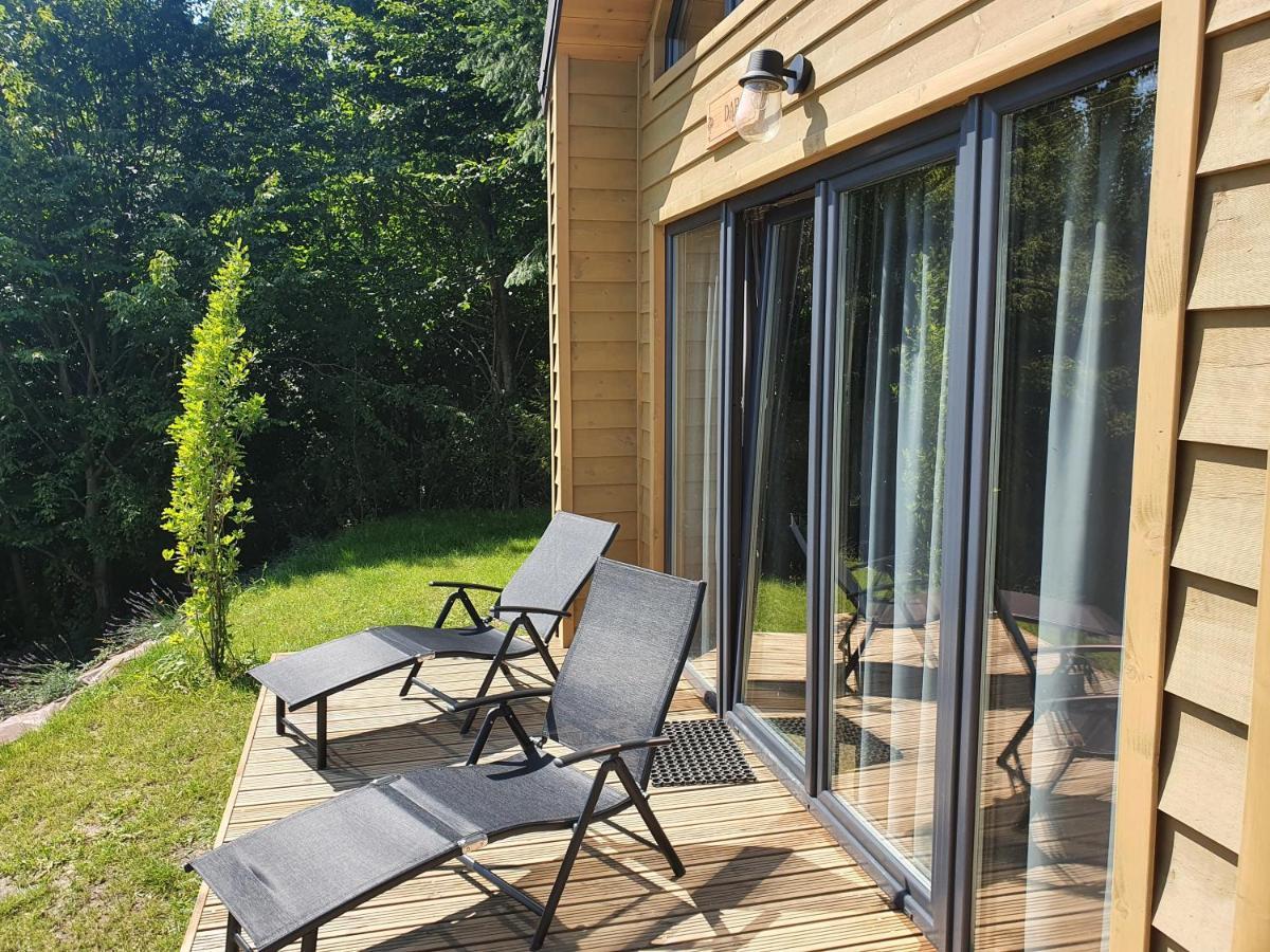 Ferienhaus Ostrzycki Nad Jeziorem -balia-sauna-prywatny Pomost *